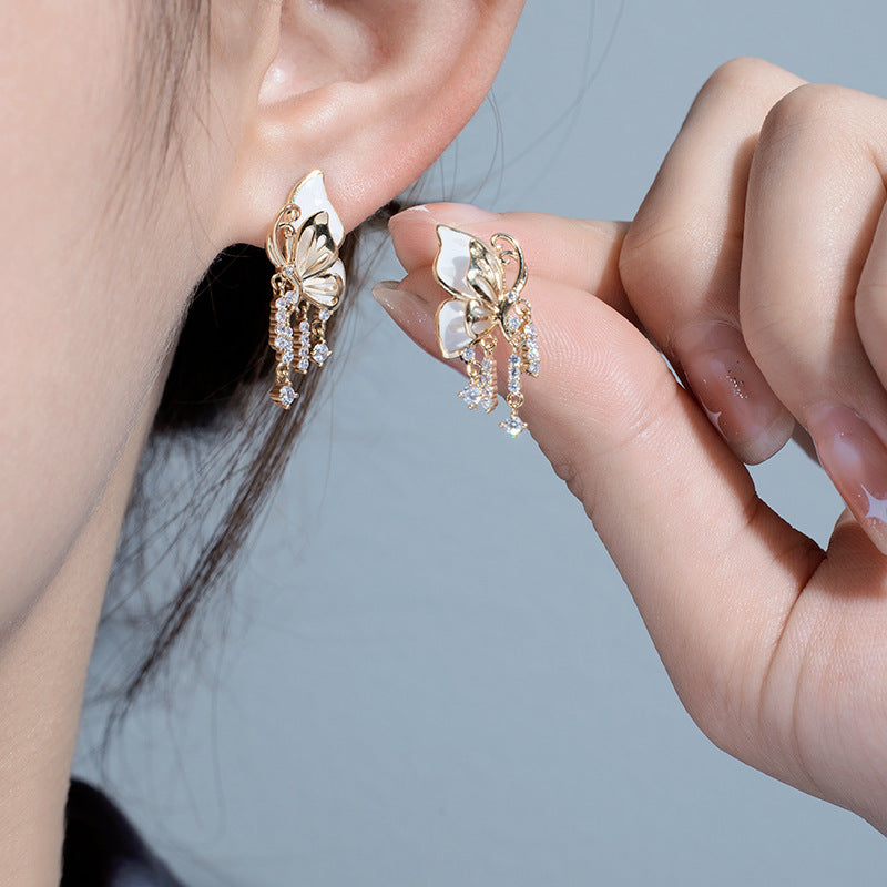 PEARLY BUTTERFLY EARRING II